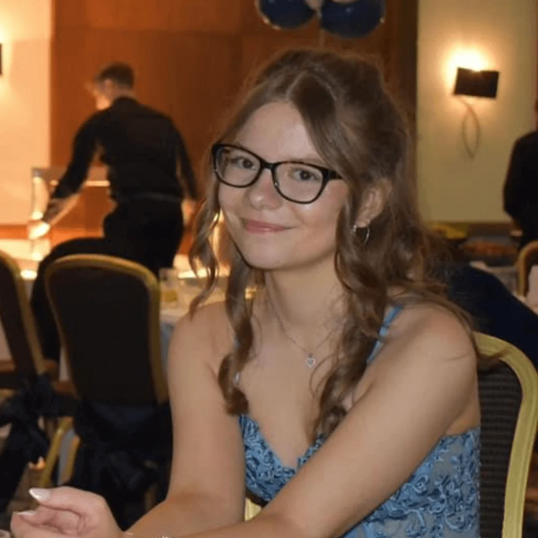 Holly Whitfield Holly Whitfield