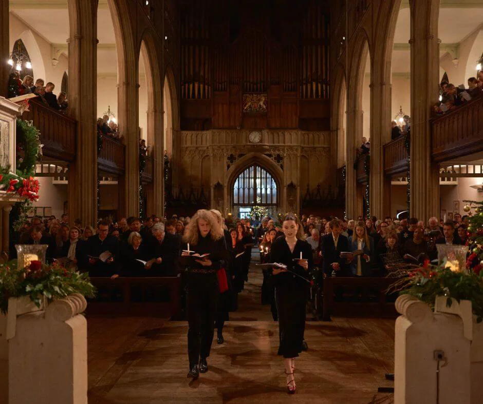 London Carols Choir walking down the middle of the church London Carols Choir walking down the middle of the church
